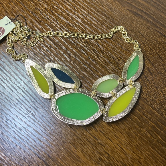 Necklace - Picture 5 of 5